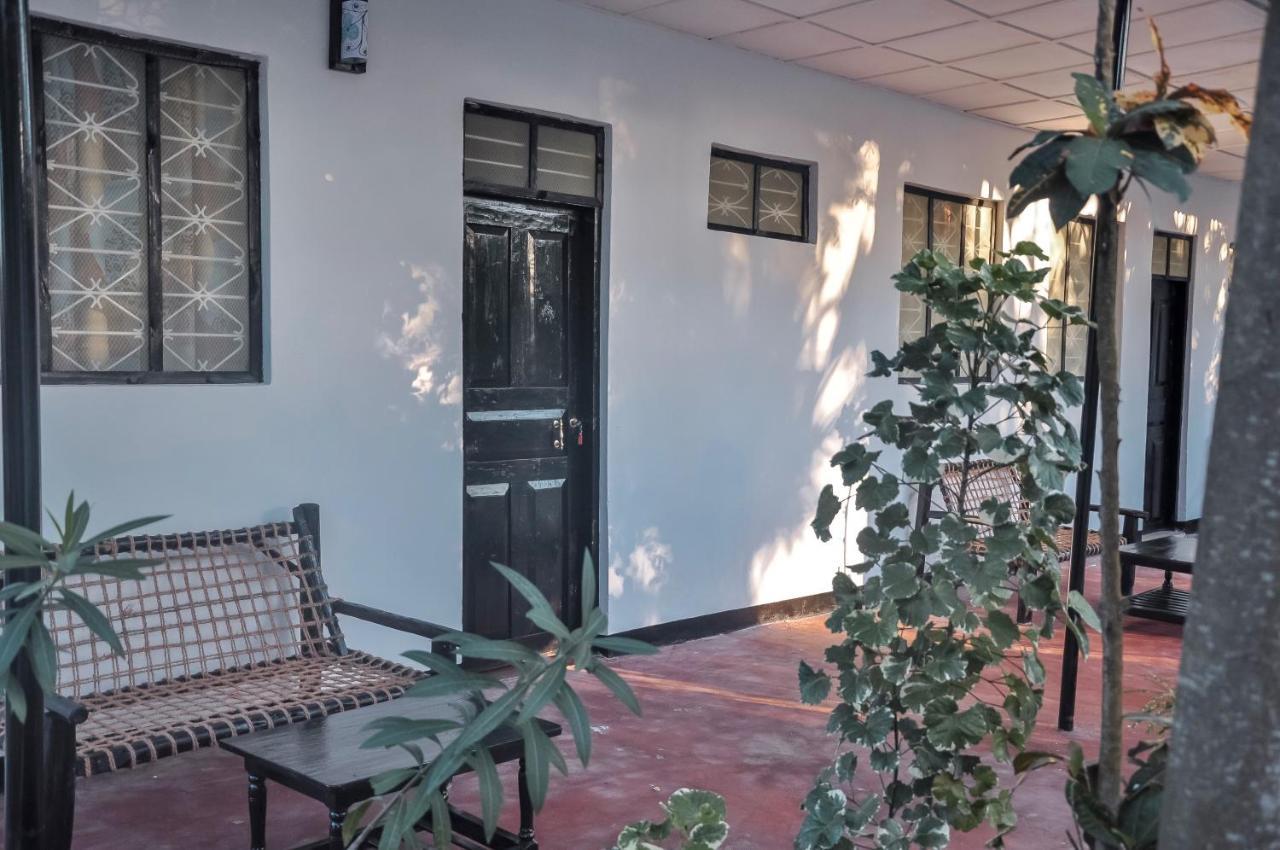 Papaya Guest House ナングウィ エクステリア 写真