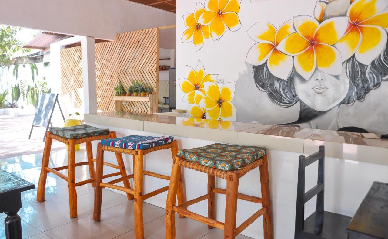 Papaya Guest House ナングウィ エクステリア 写真