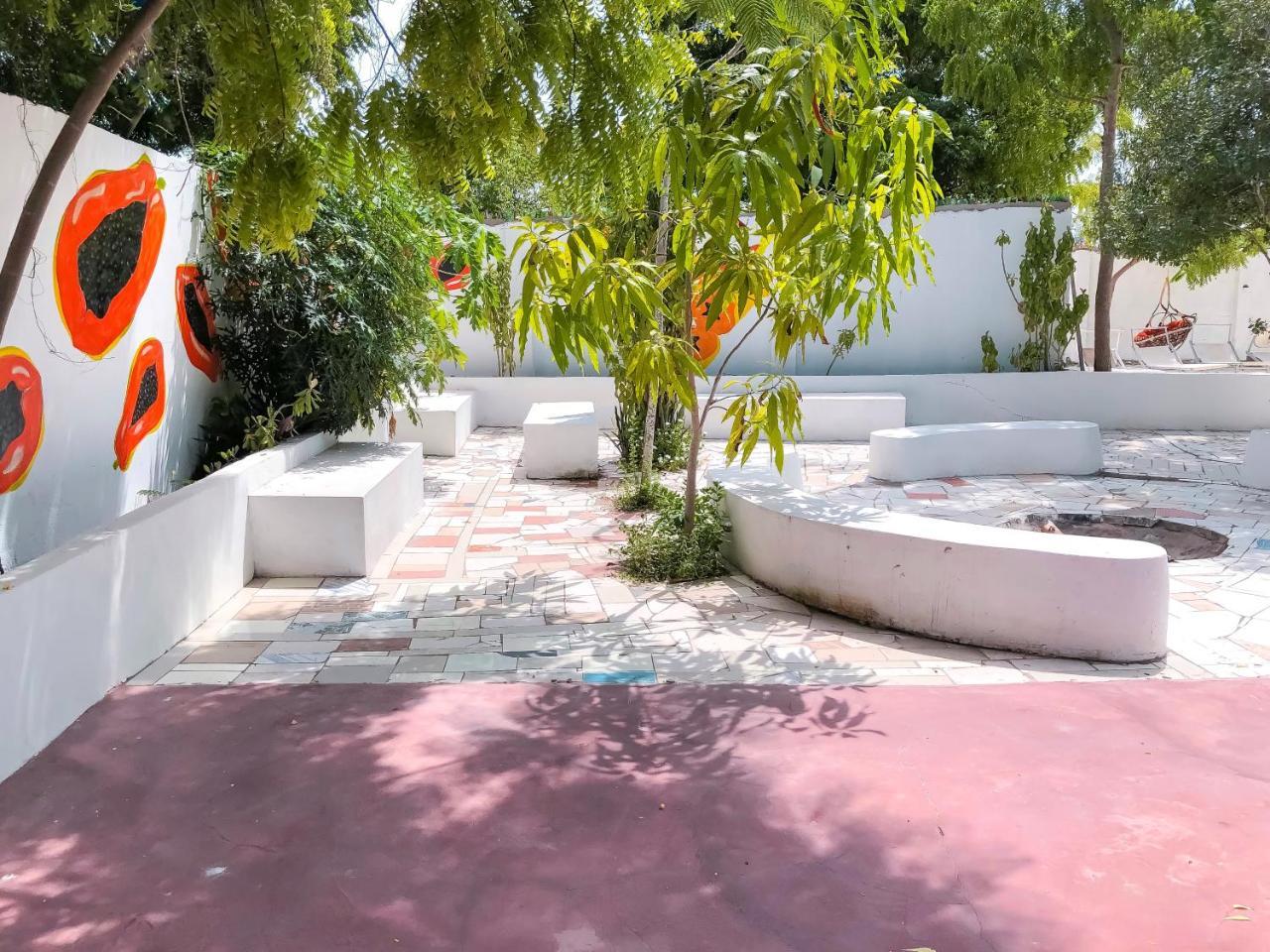 Papaya Guest House ナングウィ エクステリア 写真
